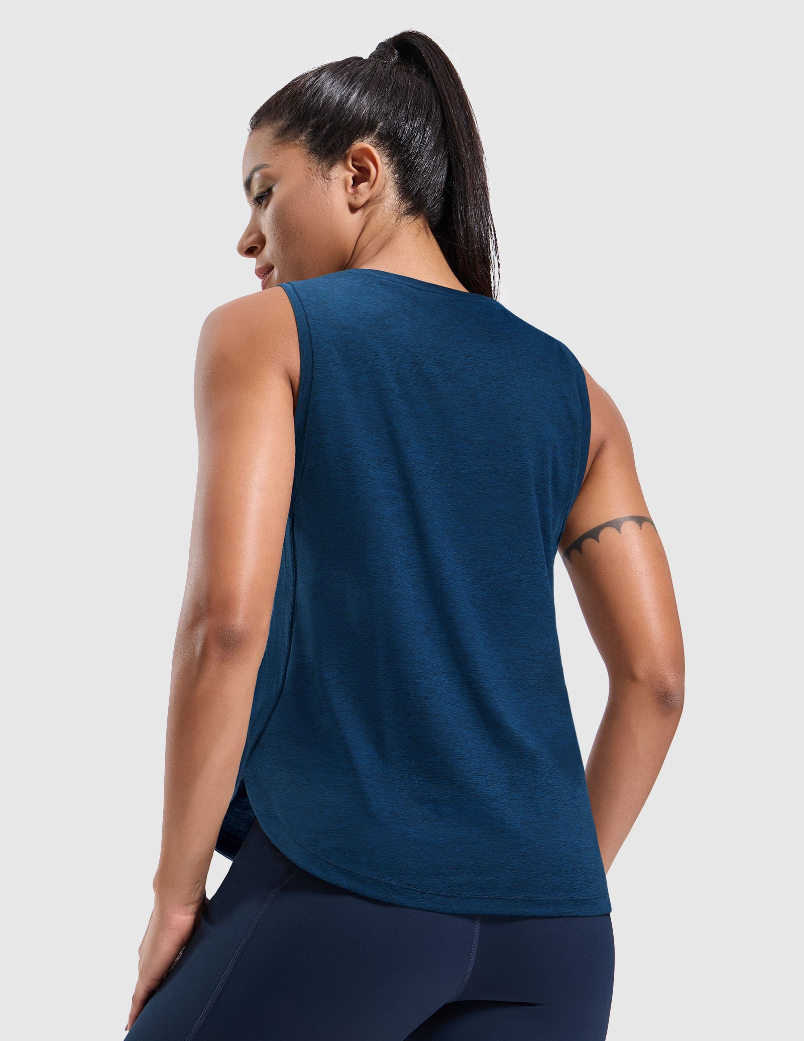 MIER Athletic Running Tank with Side Slits Breathable and Durable Women Tank Top