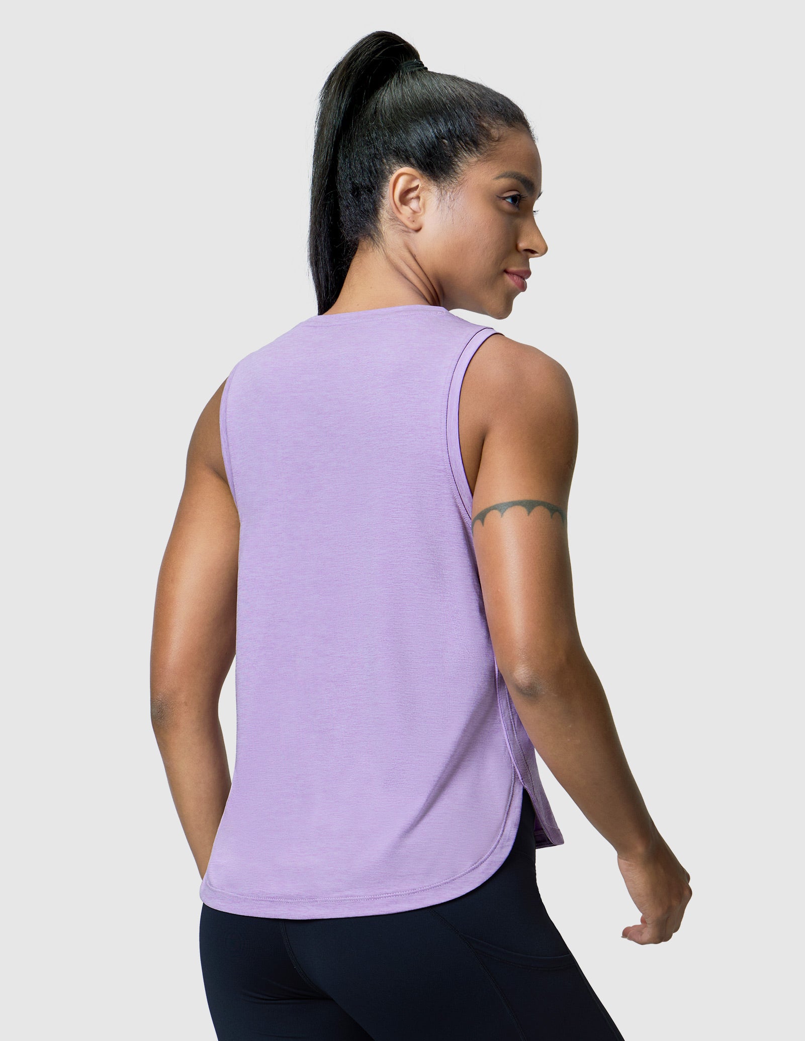 MIER Athletic Running Tank with Side Slits Breathable and Durable Women Tank Top