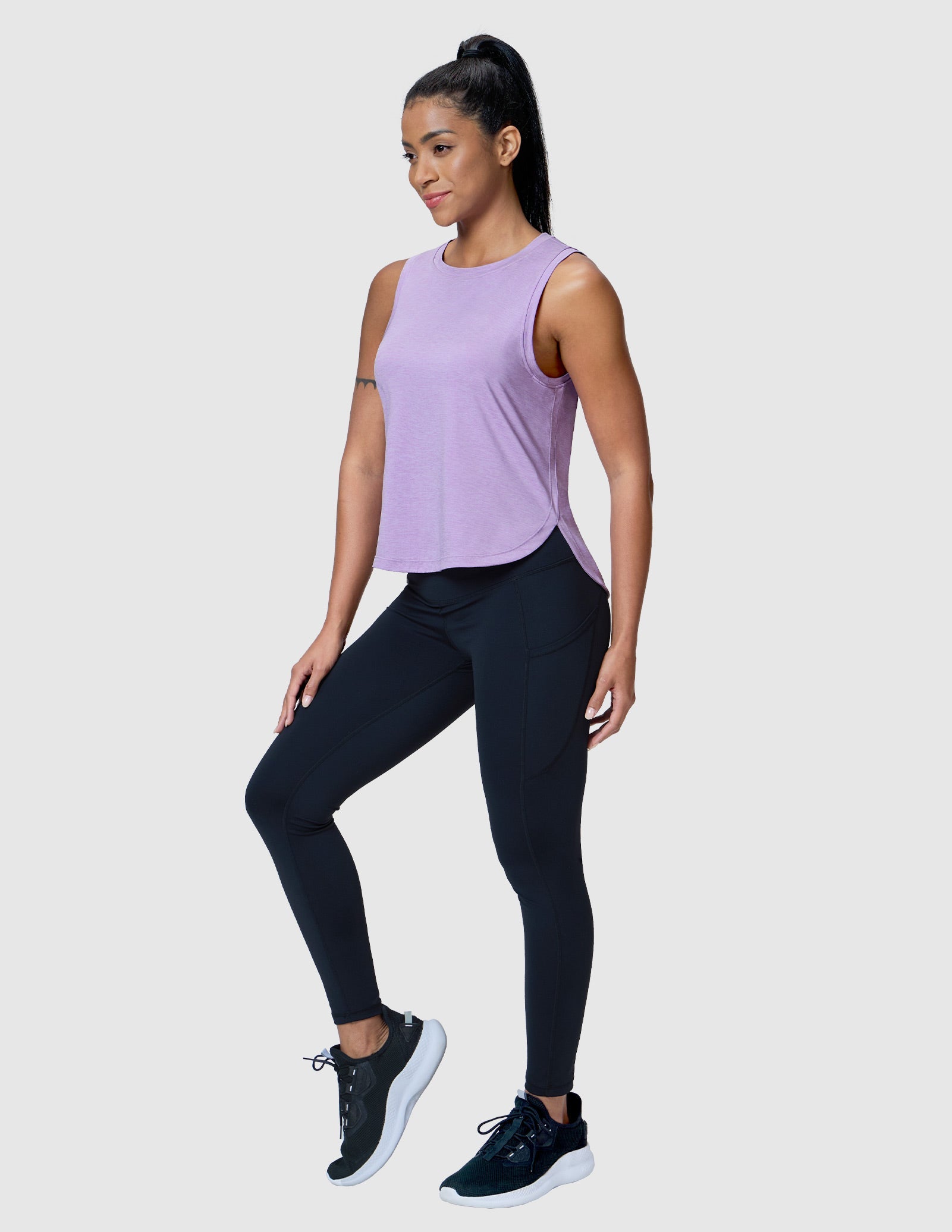 MIER Athletic Running Tank with Side Slits Breathable and Durable Women Tank Top